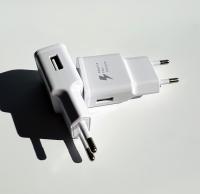 Сетевое зарядное устройство USB (100)